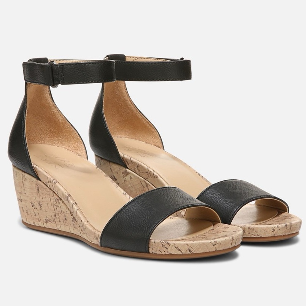 Naturalizer Areda Black Wedge Sandals 9.5 Wide Cushioned Summer Resort Chic NIB